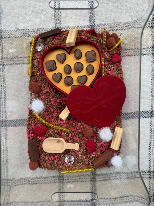 Box of Chocolates Pour & Play